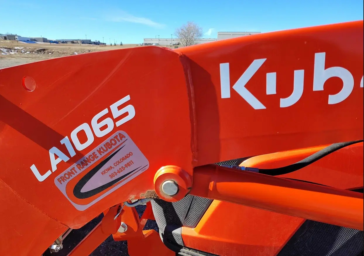 2023 Kubota MX5400HSTC MFWD tractor