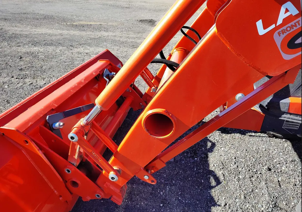 2023 Kubota MX5400HSTC MFWD tractor