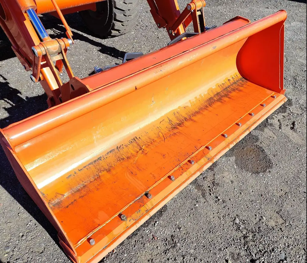 2023 Kubota MX5400HSTC MFWD tractor