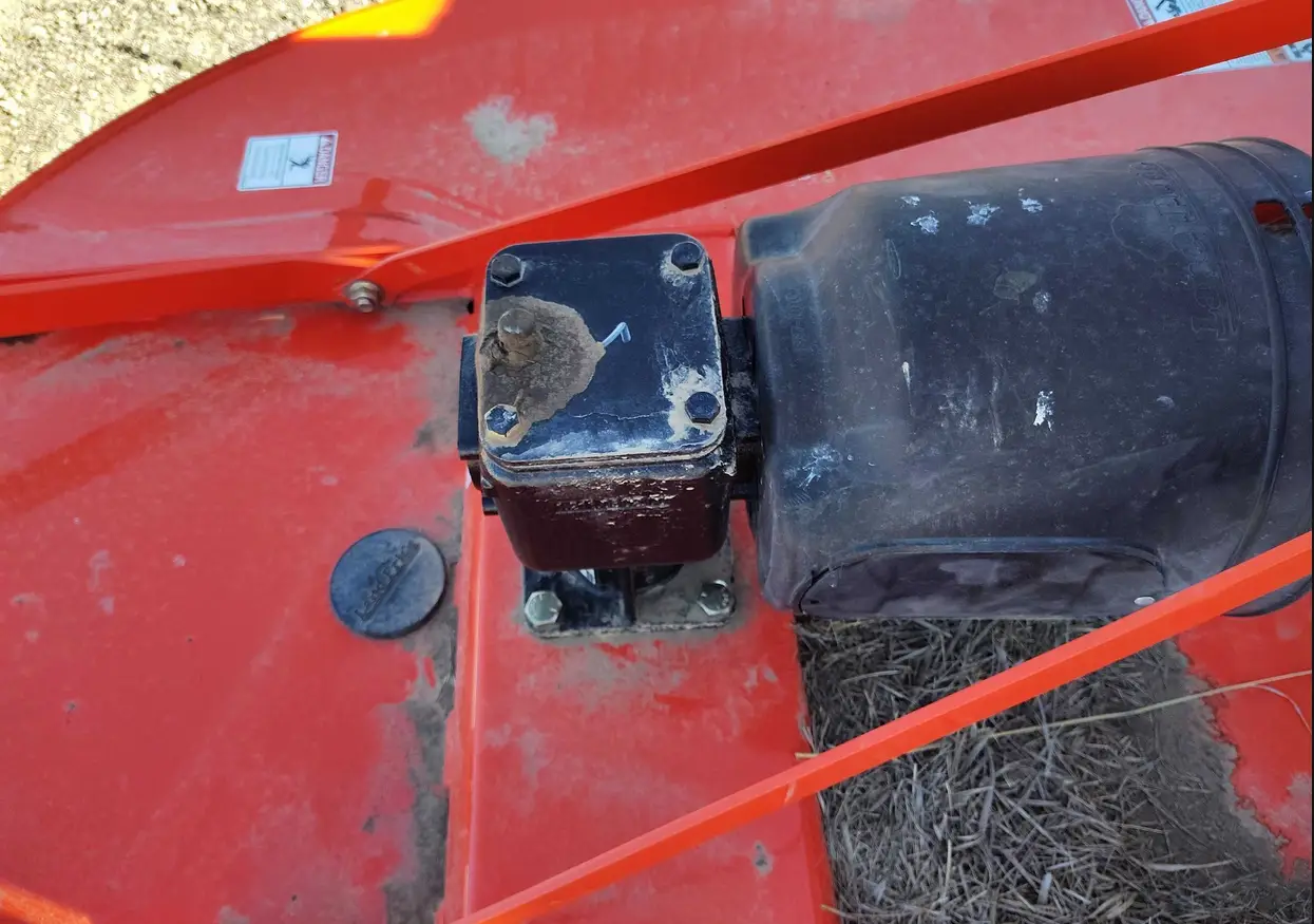 2023 Kubota MX5400HSTC MFWD tractor
