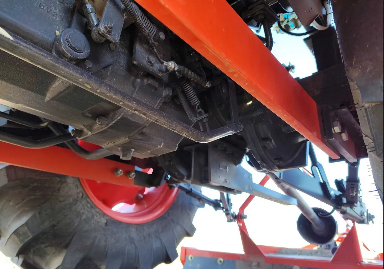 2023 Kubota MX5400HSTC MFWD tractor