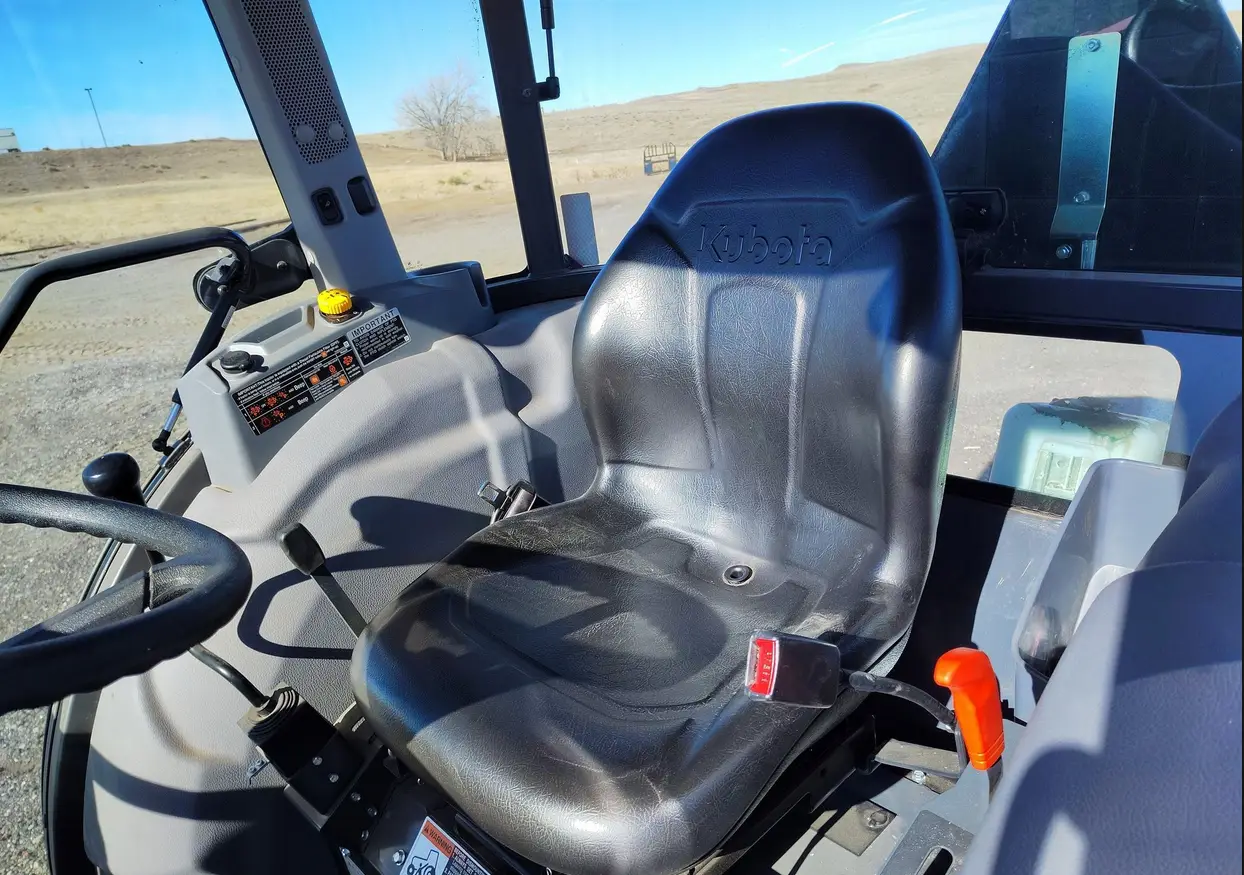 2023 Kubota MX5400HSTC MFWD tractor