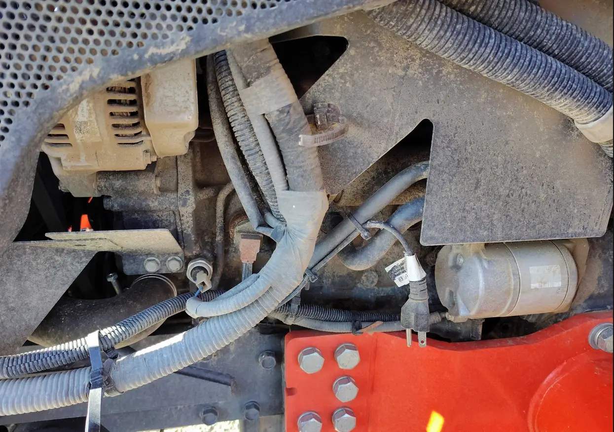 2023 Kubota MX5400HSTC MFWD tractor