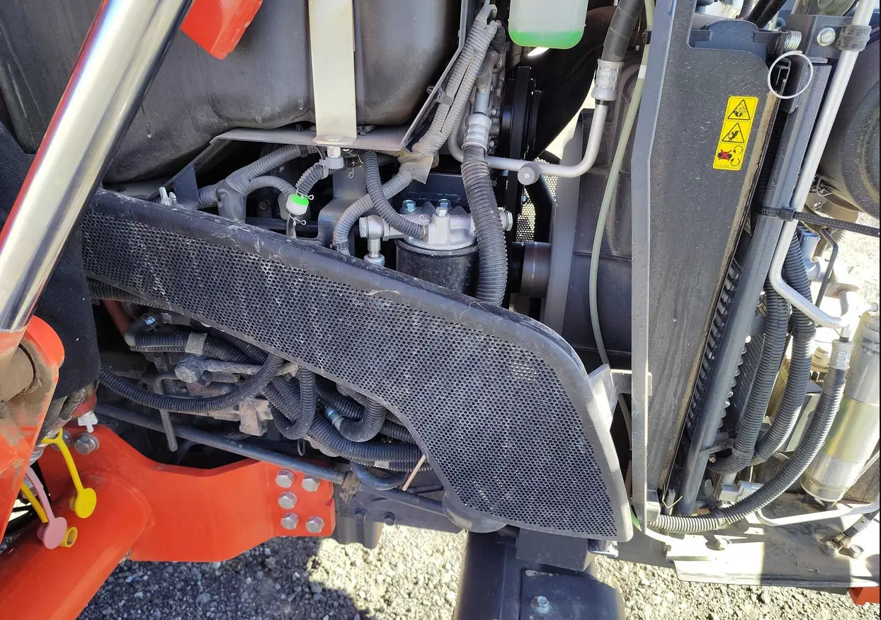 2023 Kubota MX5400HSTC MFWD tractor