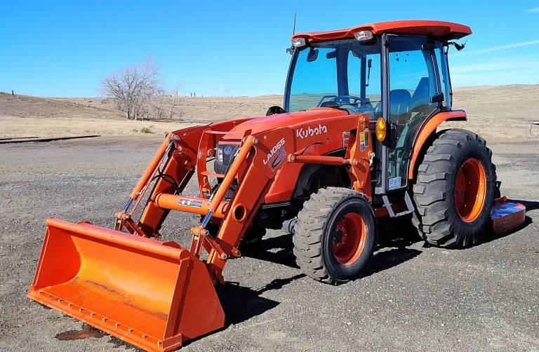 2023 Kubota MX5400HSTC MFWD tractor