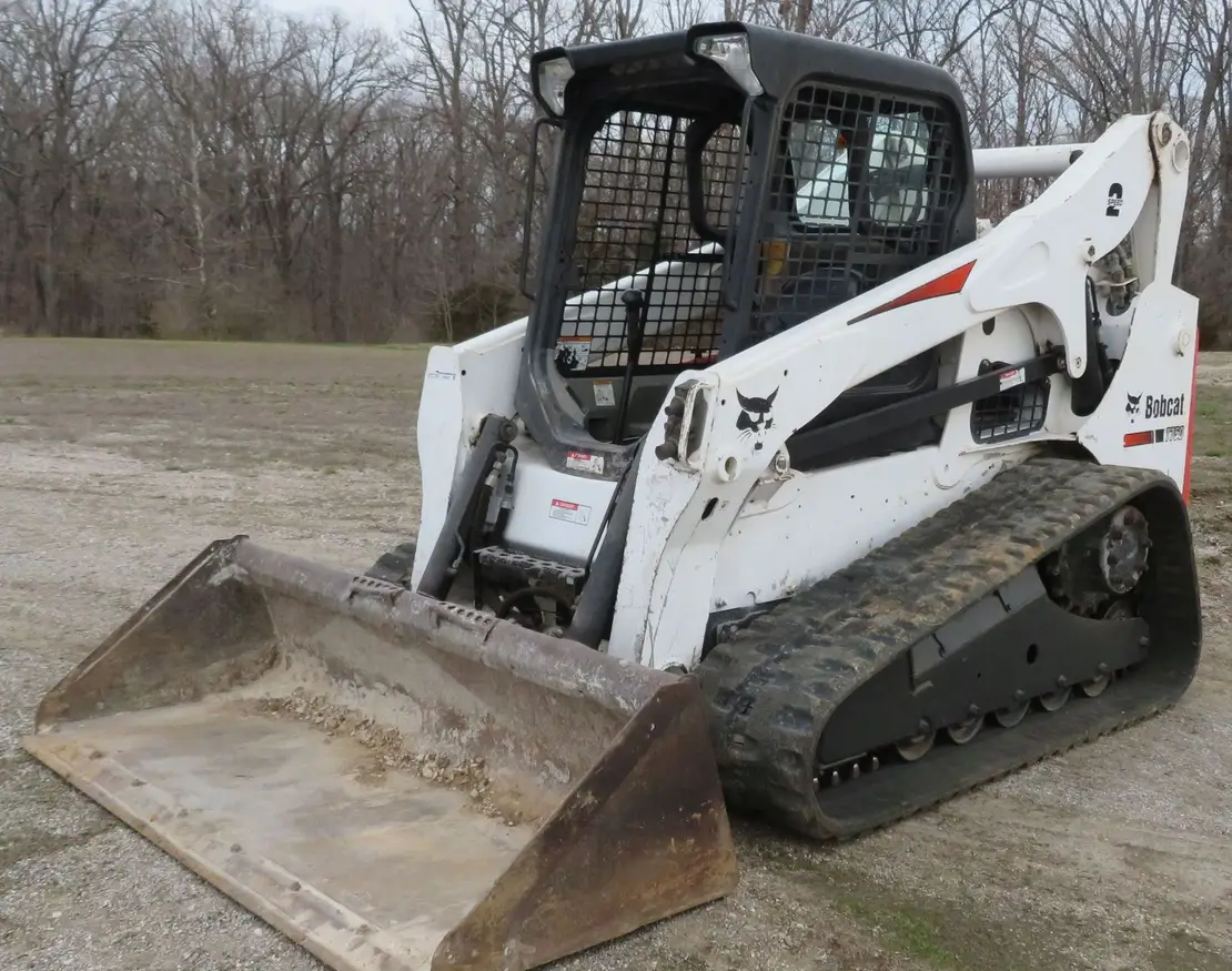 2014 Bobcat T750 tracked skid steer loader