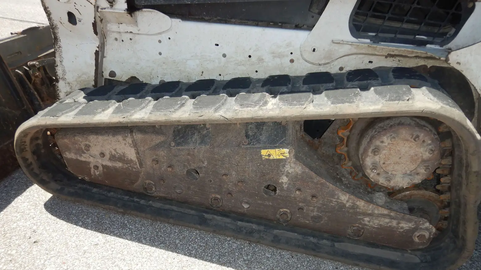 2014 Bobcat T750 tracked skid steer loader