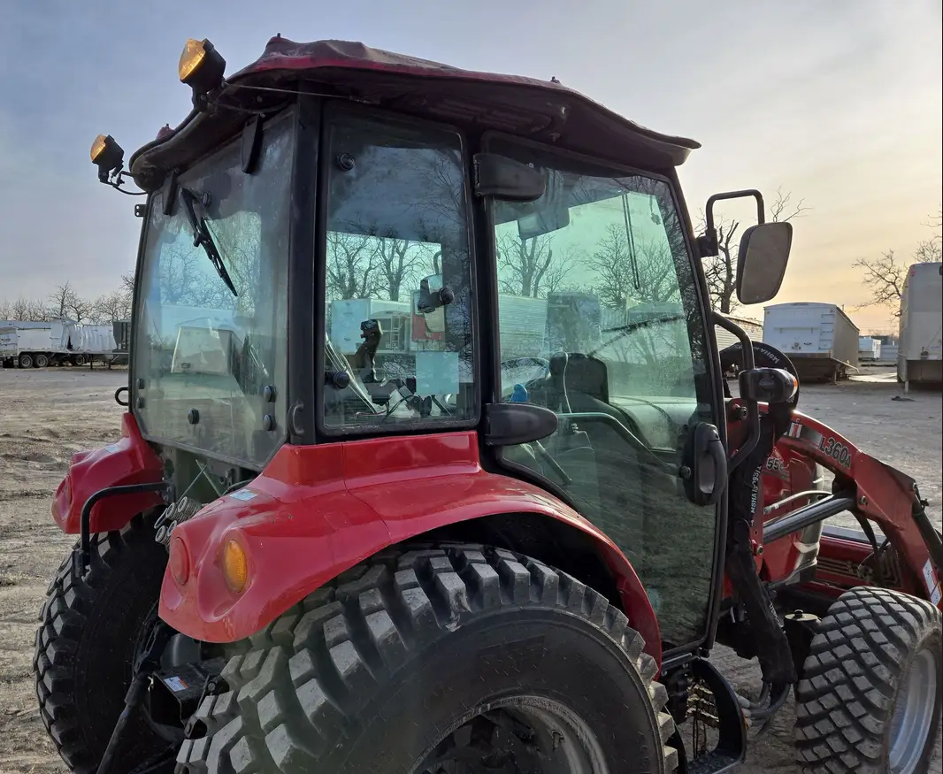 2024 Case Farmall 55C MFWD tractor