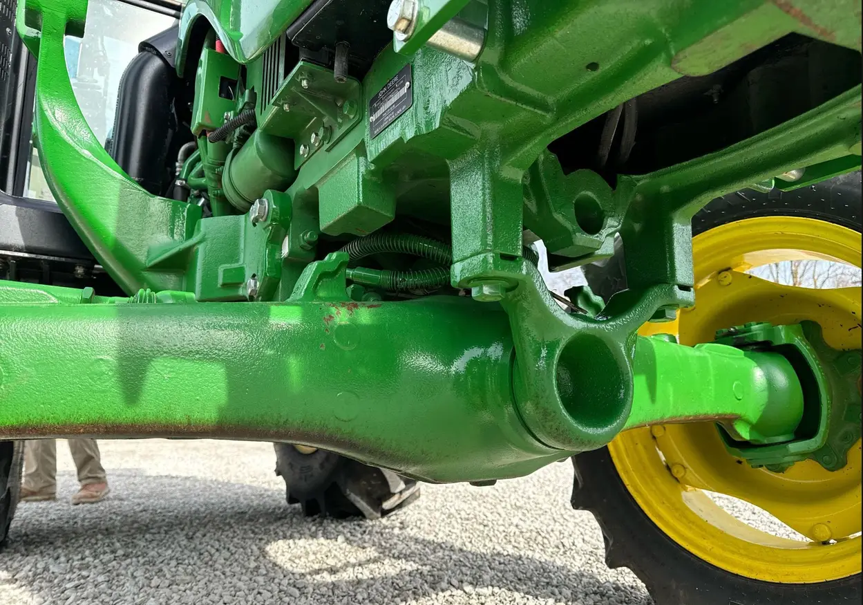 2022 John Deere 5075E MFWD tractor