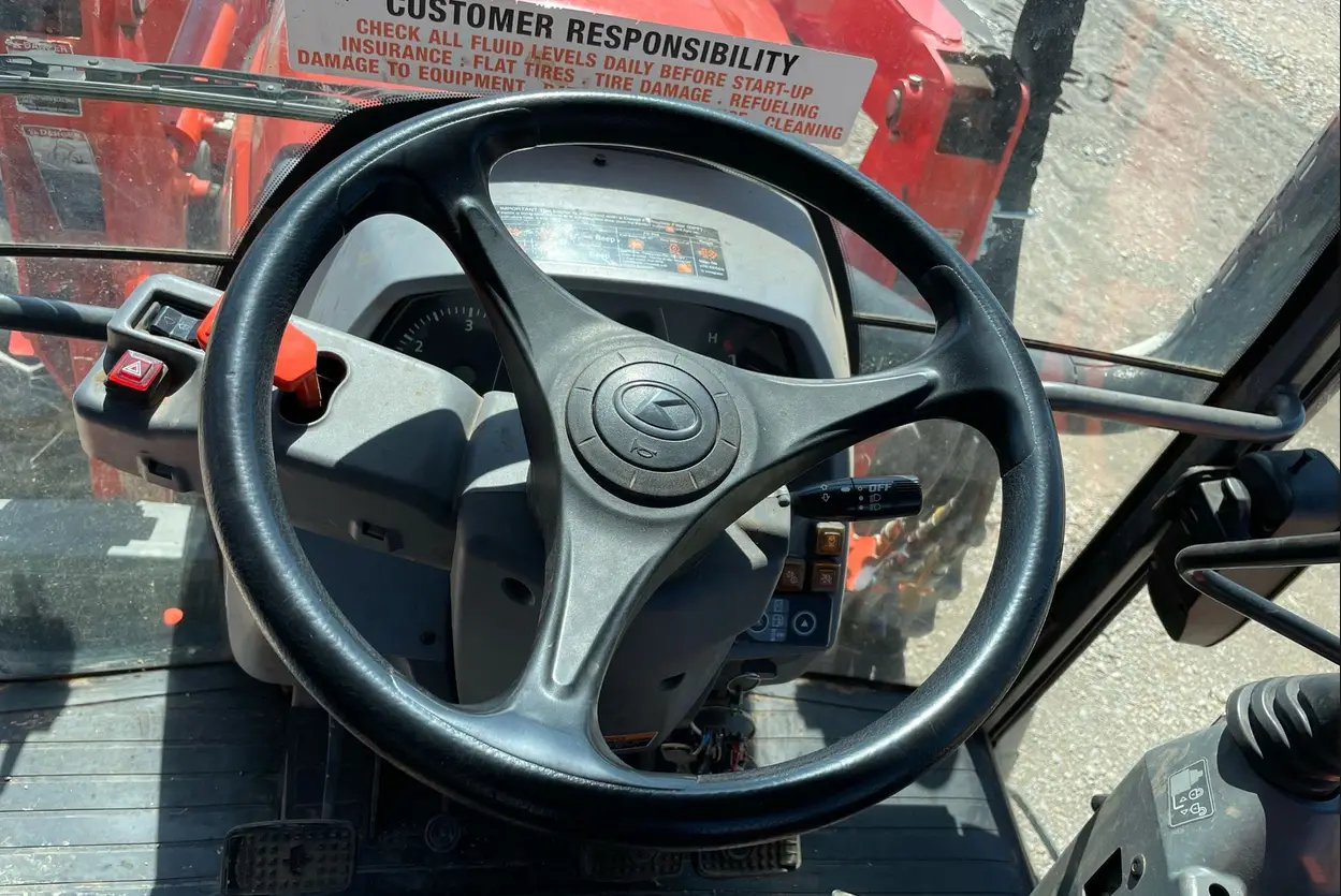 2021 Kubota M6S-111SHDC MFWD tractor