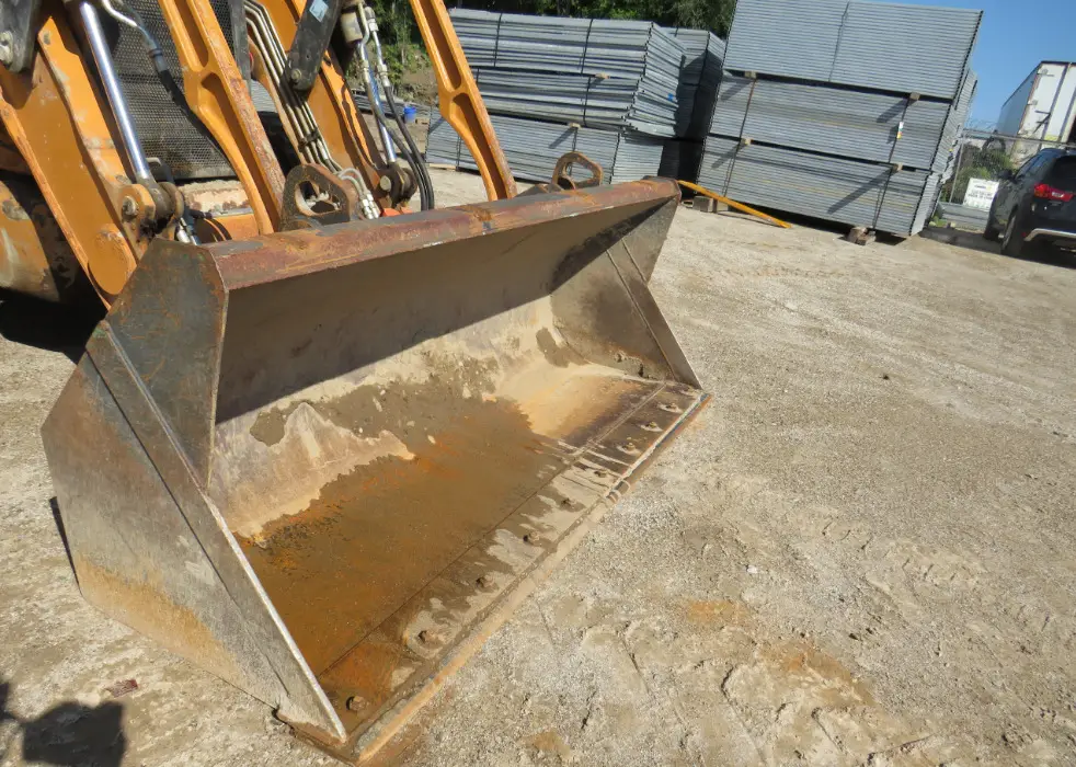 2016 Case 580 Super N 4WD Loader Backhoe Enclosed Bucket