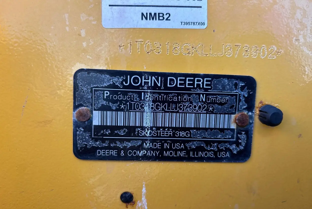 2020 John Deere 318G skid steer loader