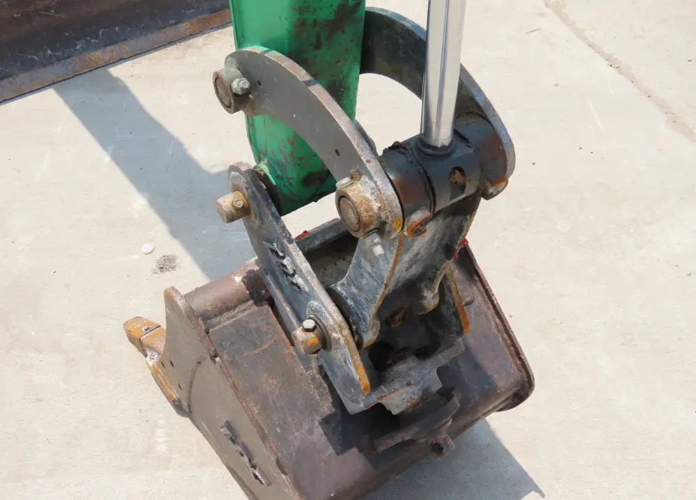 2016 Bobcat E26 Mini Excavator Rubber Tracks Aux Hydraulics