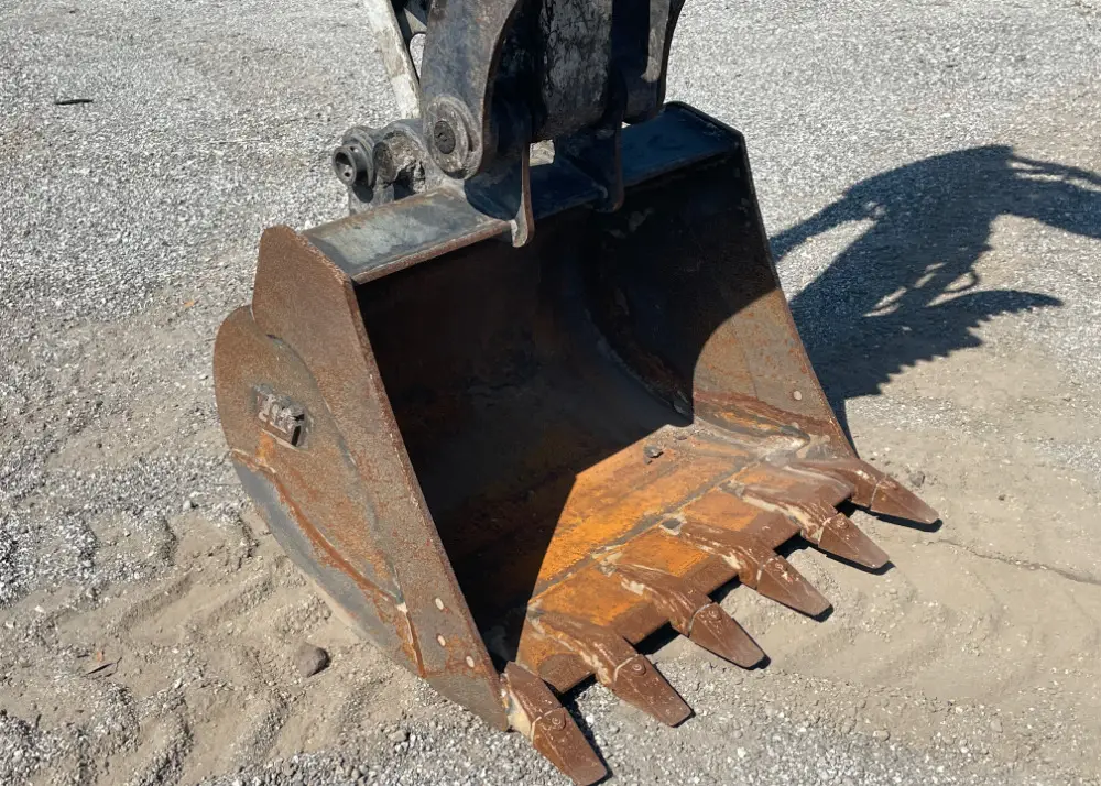 2017 Takeuchi TB260 Mini Excavator Rubber Tracks Backhoe Thumb Diesel