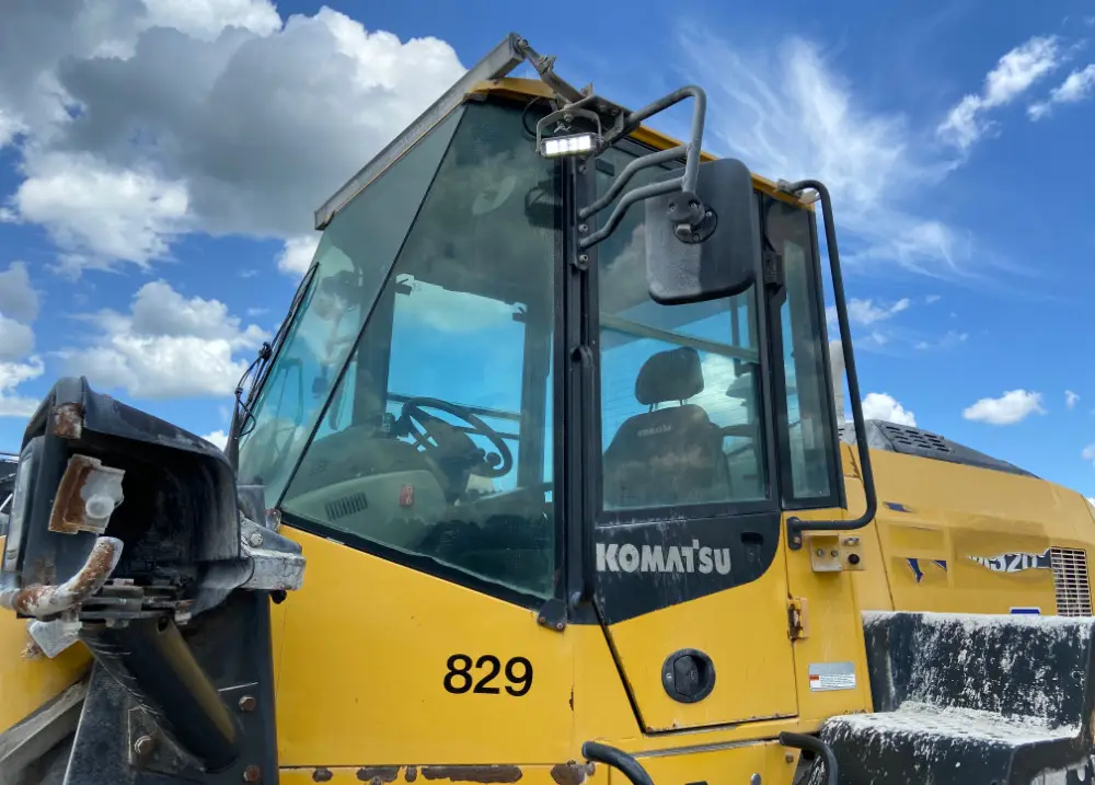 2017 Komatsu WA320-8 165 HP Wheel Loader 3.75 Yard
