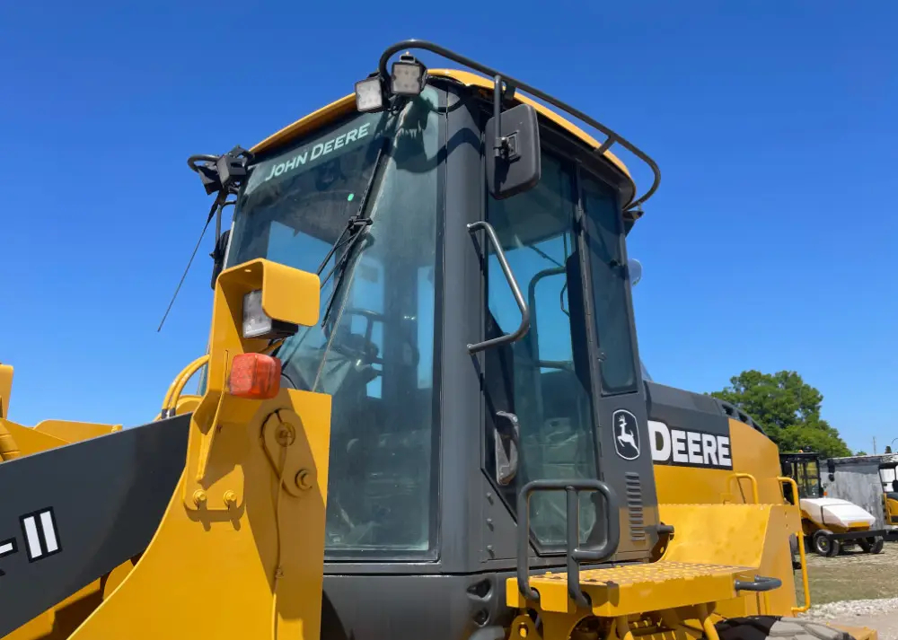 2018 John Deere 624K Series II Wheel Loader A/C Cab Ride Control