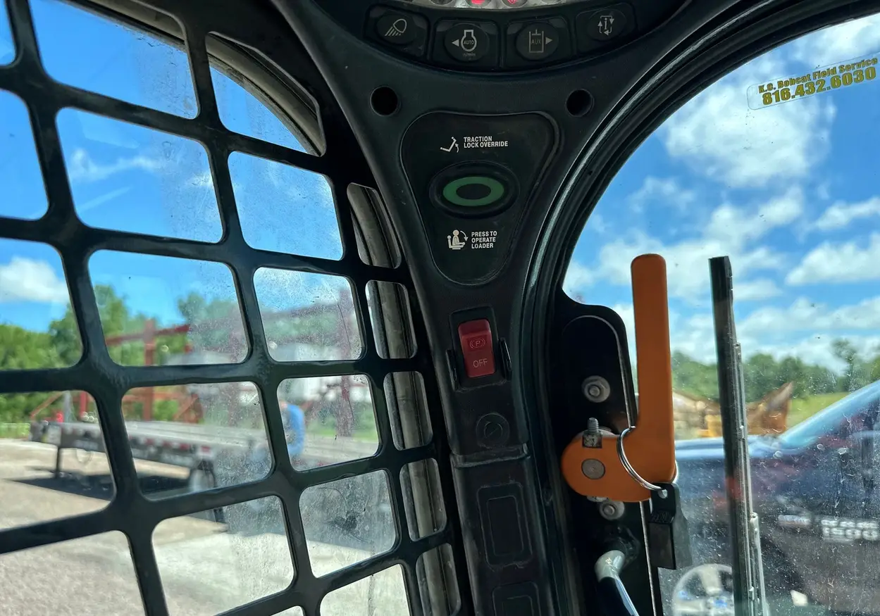 2019 Bobcat S650 skid steer loader