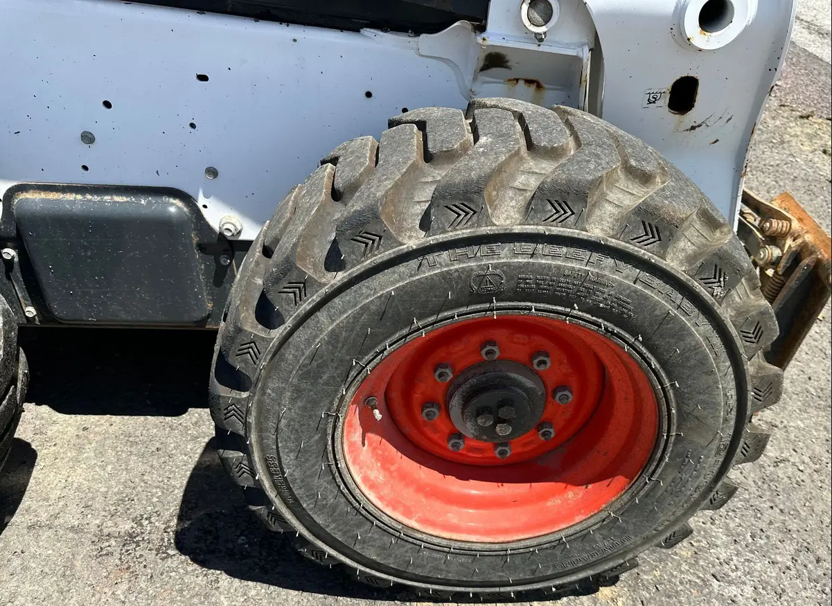 2019 Bobcat S650 skid steer loader