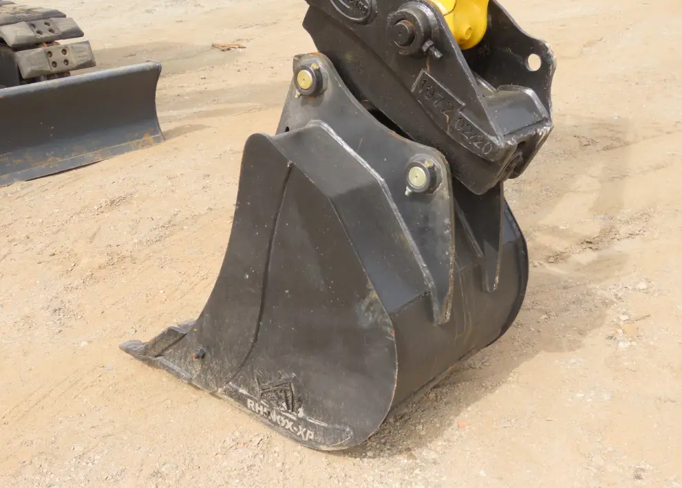 2020 Komatsu PC80MR-5E0 Mini Excavator Thumb Aux Hyd Yanmar Blade Bucket