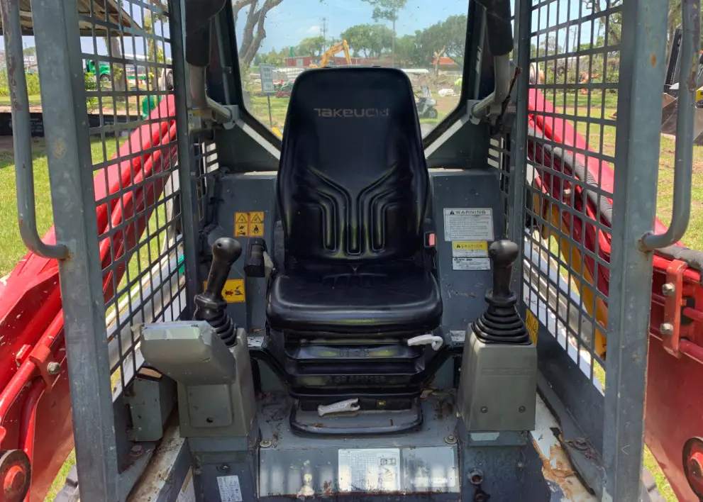 2016 Takeuchi TL8 Tracked Skid Steer Loader Crawler Aux Hyd Kubota 74 hp