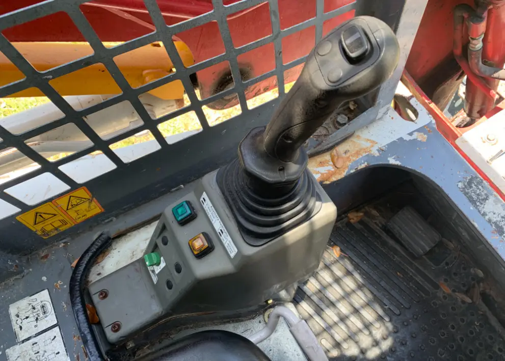 2016 Takeuchi TL8 Tracked Skid Steer Loader Crawler Aux Hyd Kubota 74 hp