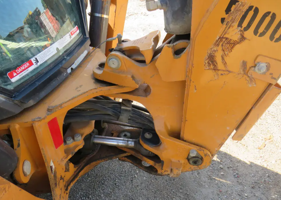 2016 Case 580 Super N 4WD Loader Backhoe Enclosed Bucket