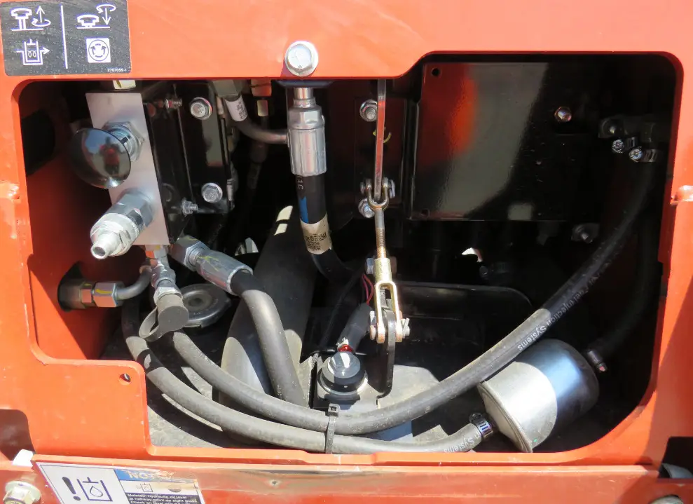 2020 Ditch Witch SK600 Ride On Tracked Skid Steer Loader Aux Hyd Diesel
