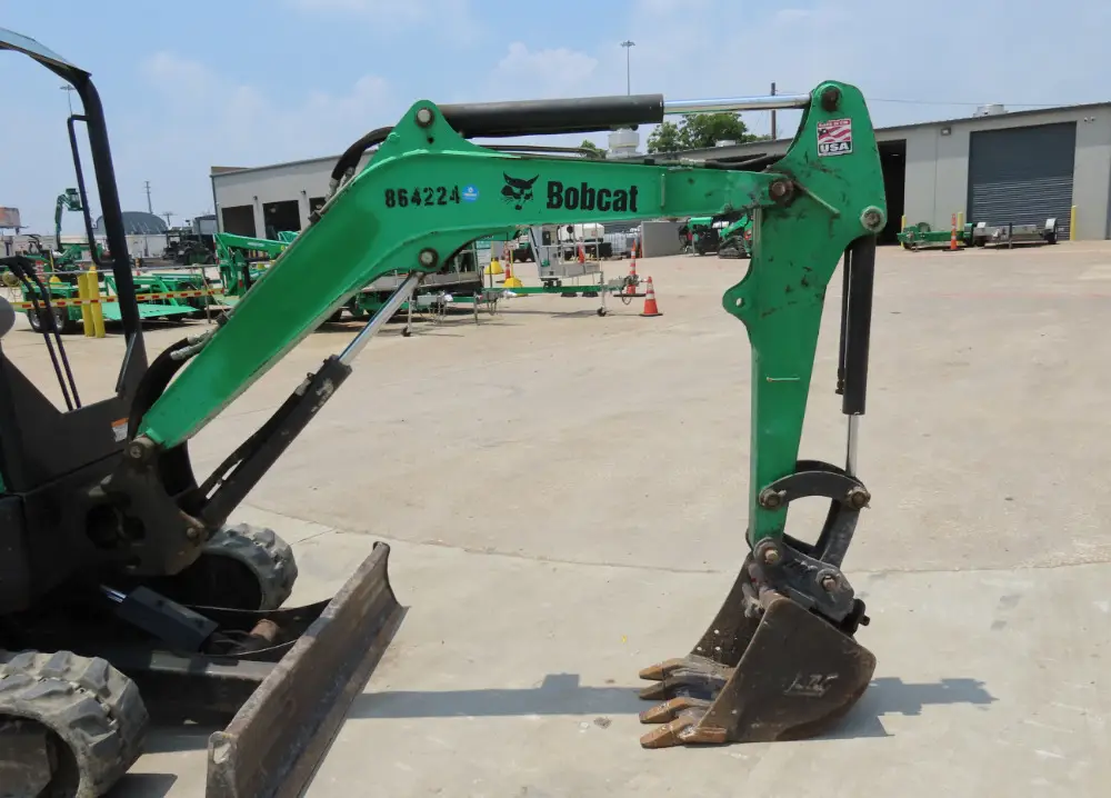 2016 Bobcat E26 Mini Excavator Rubber Tracks Aux Hydraulics