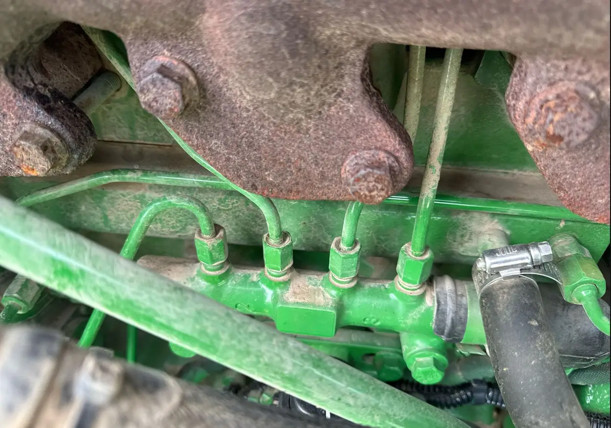 2022 John Deere 5075E MFWD tractor