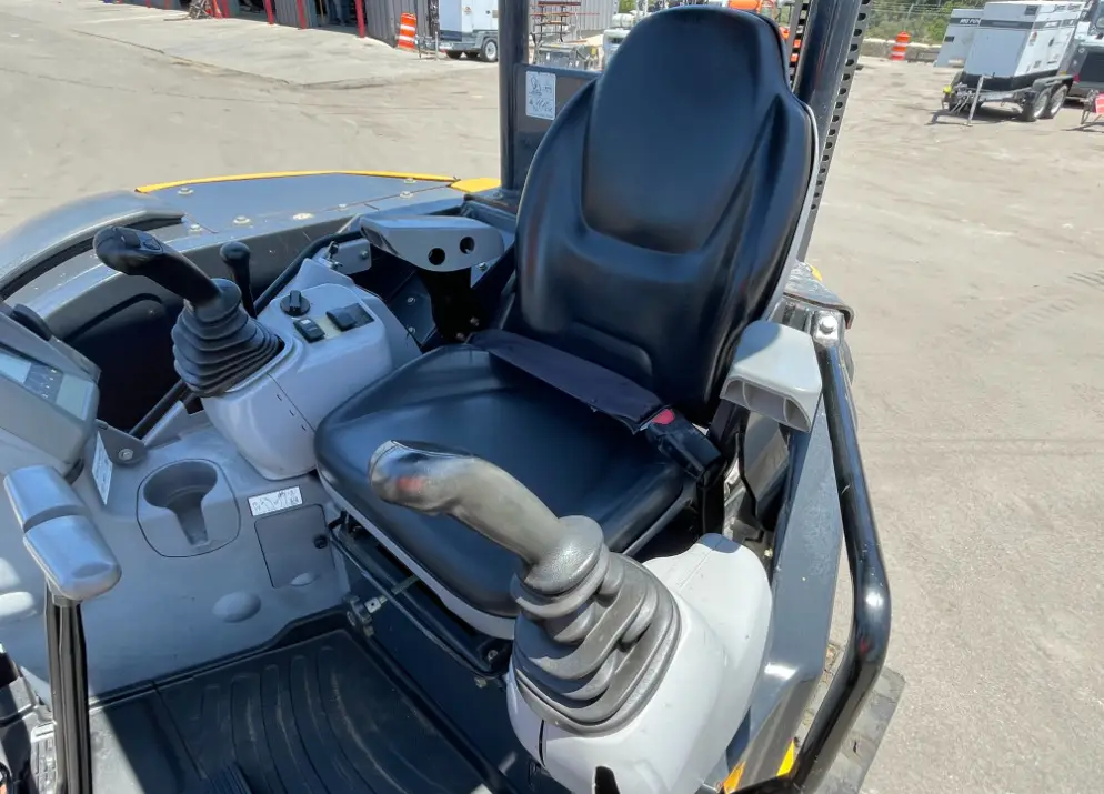 2018 John Deere 50G Mini Excavator Backhoe Aux Hyd Diesel Thumb Bucket