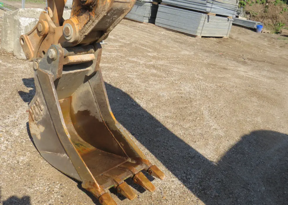 2016 Case 580 Super N 4WD Loader Backhoe Enclosed Bucket