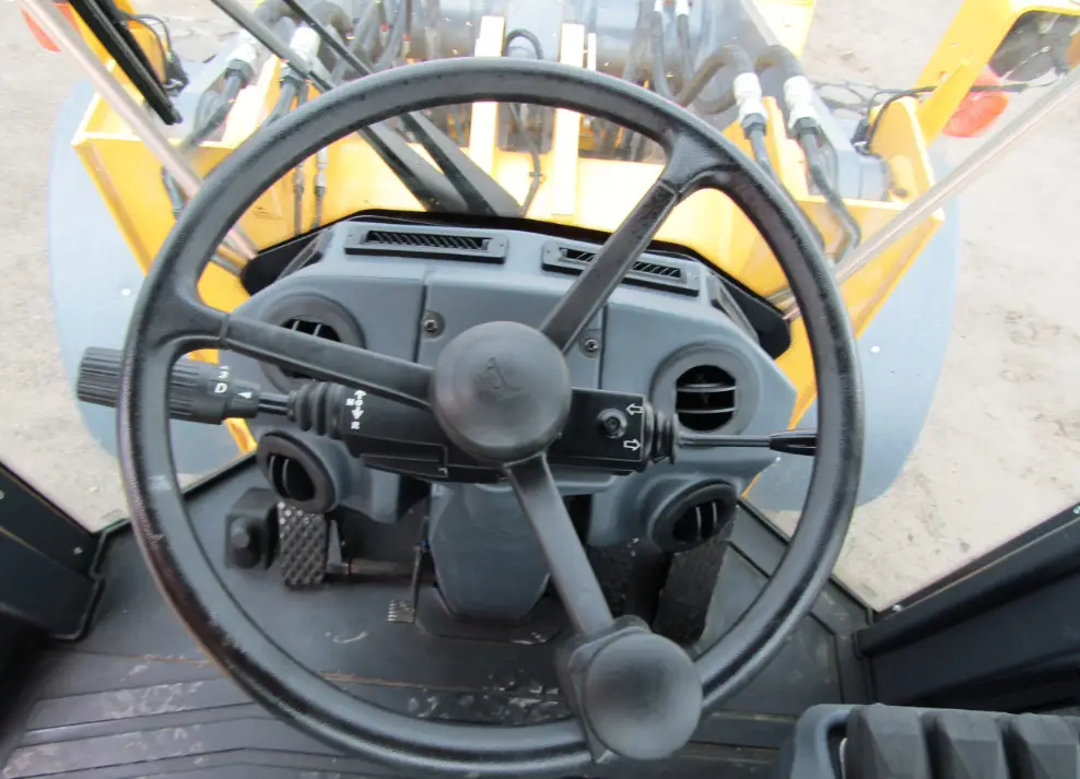 2015 John Deere 524K Wheel Loader Aux Hyd Q/C Craig Bucket Cab LOW HOURS