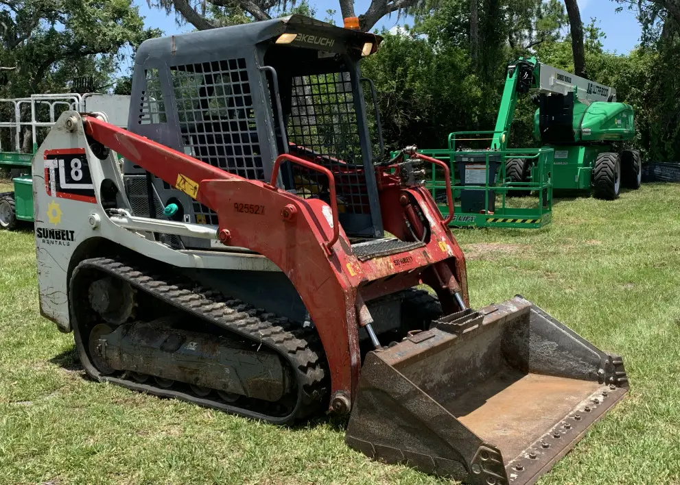 2016 Takeuchi TL8 Tracked Skid Steer Loader Crawler Aux Hyd Kubota 74 hp