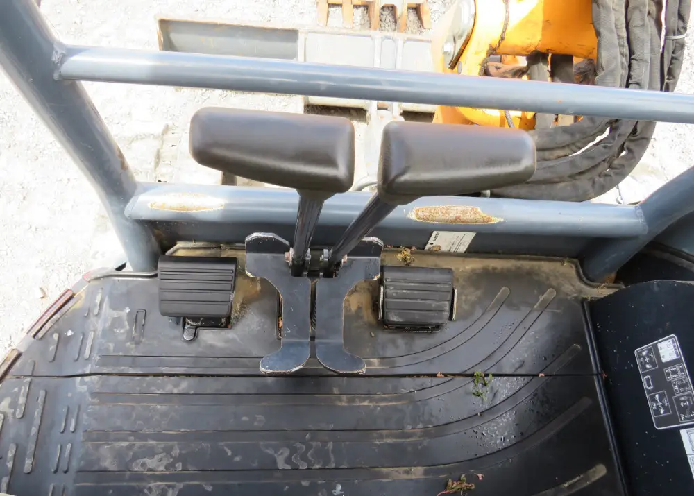 2018 Mustang 450Z Mini Excavator Aux Hyd Bucket Blade Thumb Q/C