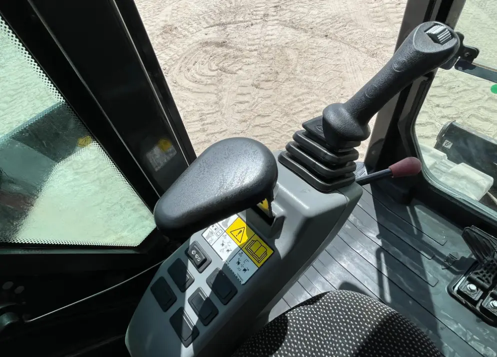 2020 Bobcat E85 Mini Excavator A/C Cab Hydraulic Thumb Aux Q/C bidadoo