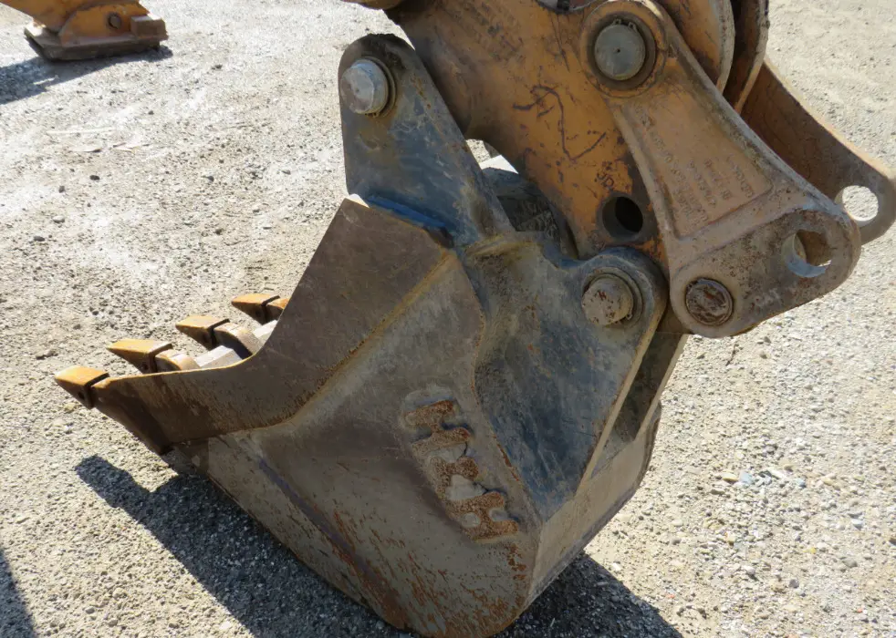 2016 Case 580 Super N 4WD Loader Backhoe Enclosed Bucket