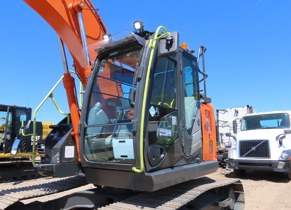 2021 Hitachi ZX135US-6 Excavator Hyd Q/C Aux Hyd Enclosed Cab A/C Izuzu