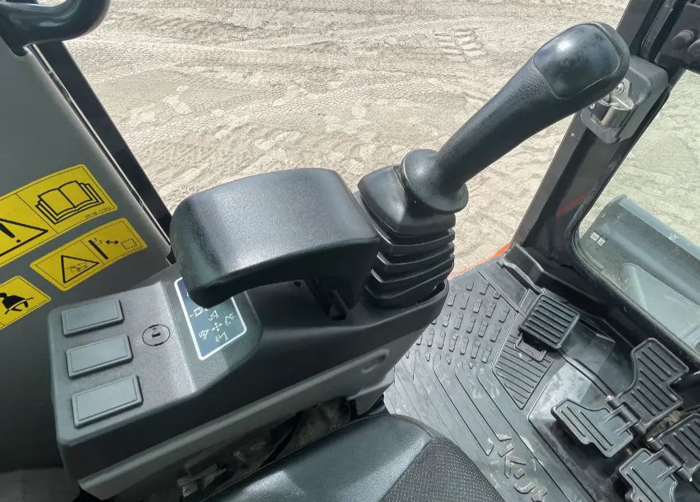 2021 Kubota KX060-5 Mini Excavator Rubber Tracks Cab Backhoe Blade 2-spd
