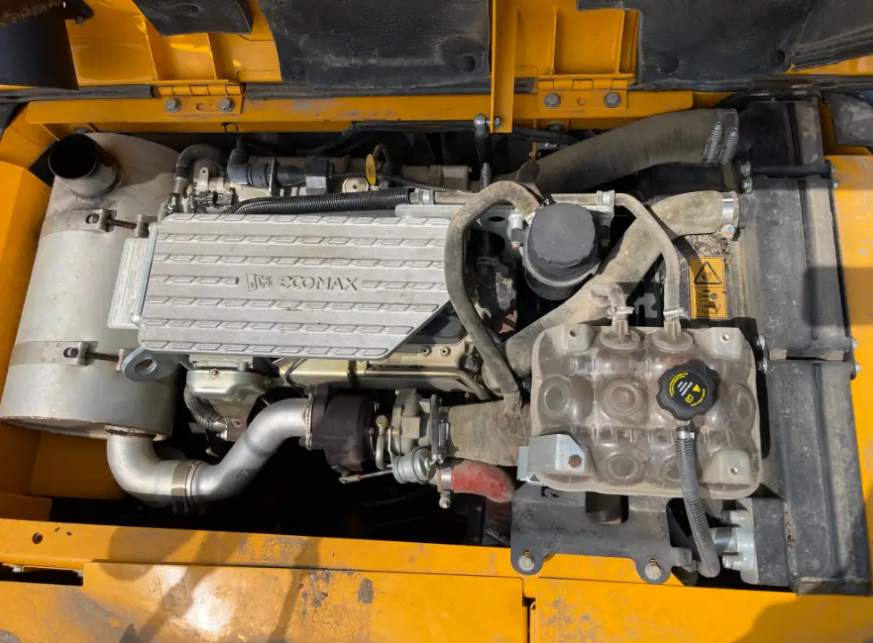 2018 JCB JS131LC Hydraulic Excavator A/C Cab Aux Hyd Thumb 36'' bucket