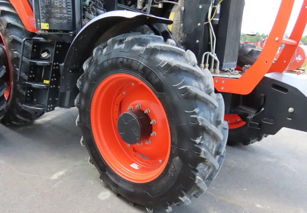 2022 Kubota M8-201 4WD Diesel Tractor w/ Front End Loader Ag Farm Q/A