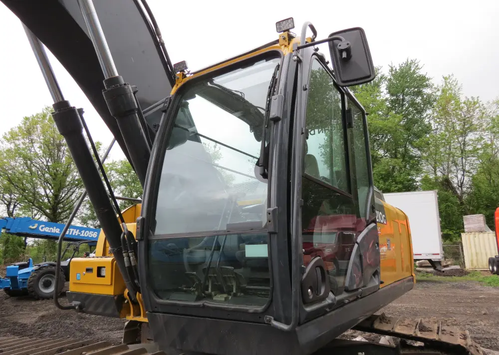 2018 John Deere 210G LC Excavator Trackhoe Auxiliary Hydraulics AC Heat