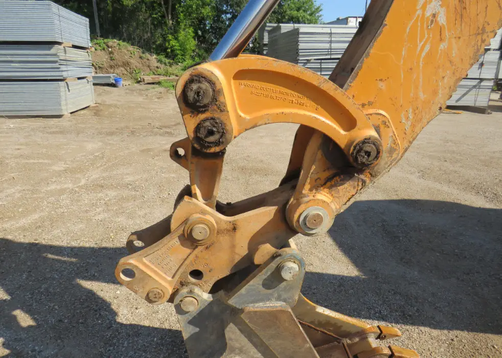 2016 Case 580 Super N 4WD Loader Backhoe Enclosed Bucket