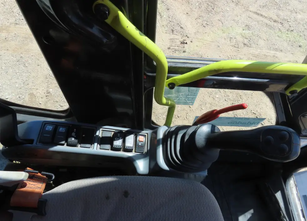 2021 Hitachi ZX135US-6 Excavator Hyd Q/C Aux Hyd Enclosed Cab A/C Izuzu