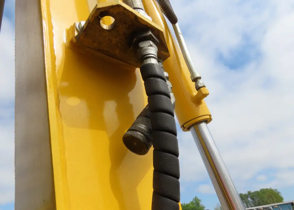 2020 Komatsu PC80MR-5E0 Mini Excavator Thumb Aux Hyd Yanmar Blade Bucket