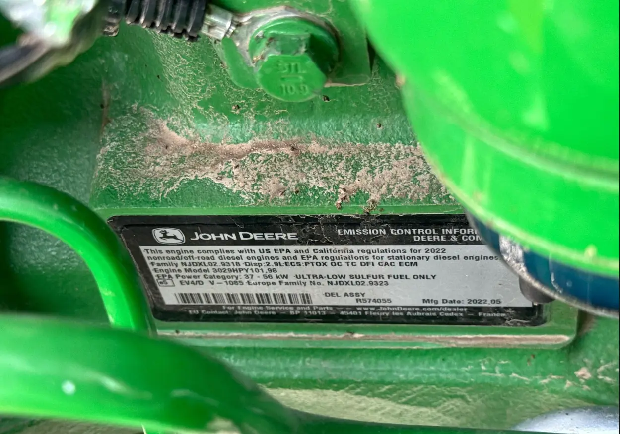 2022 John Deere 5075E MFWD tractor