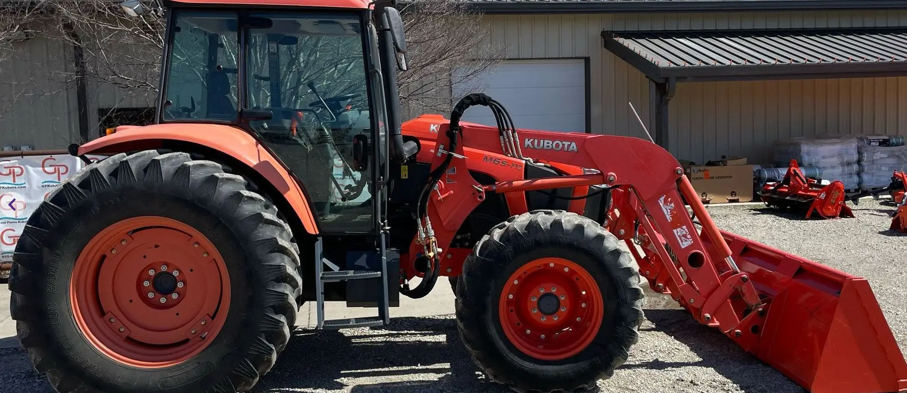 2021 Kubota M6S-111SHDC MFWD tractor