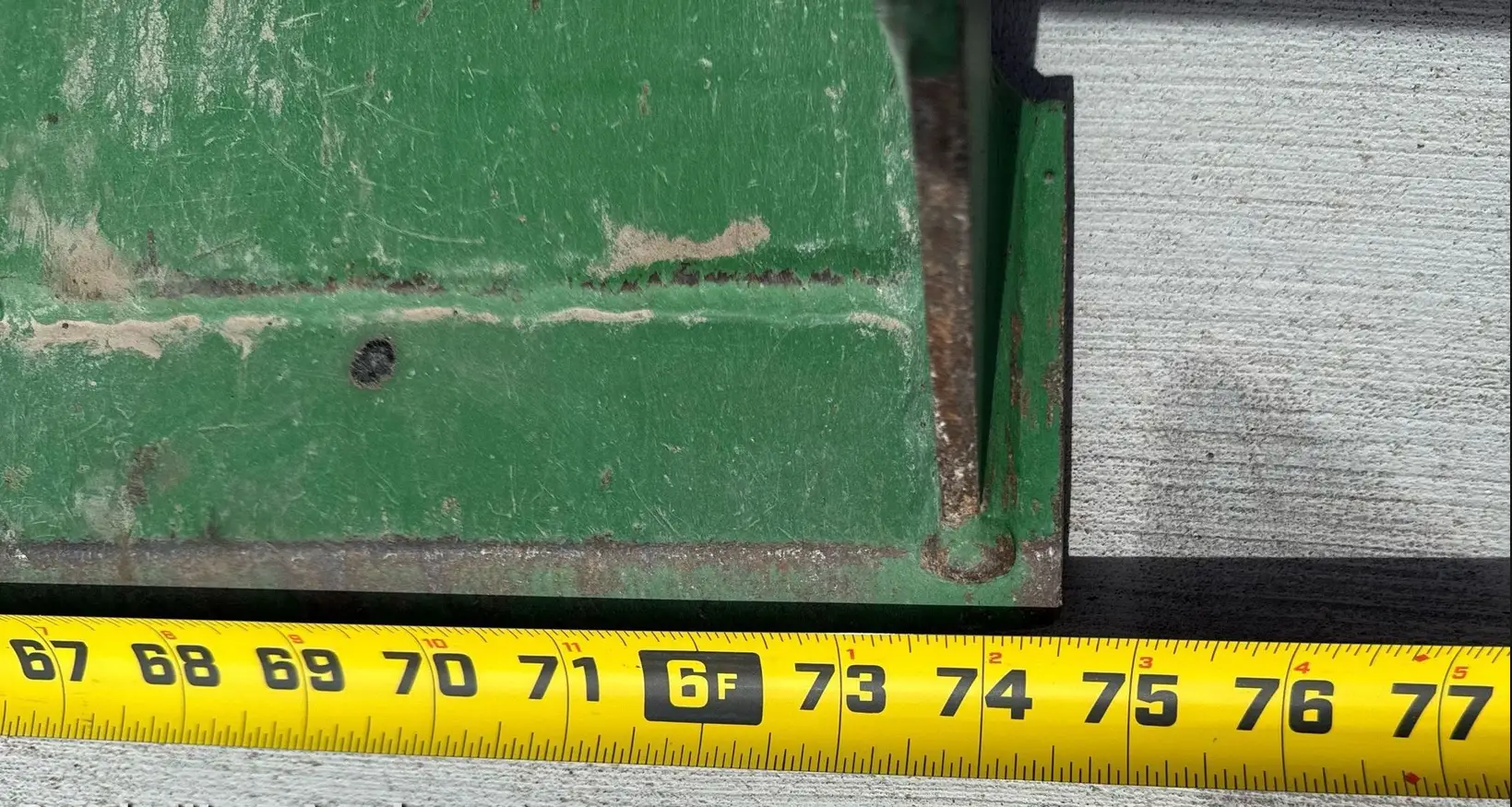 2022 John Deere 4052R MFWD tractor