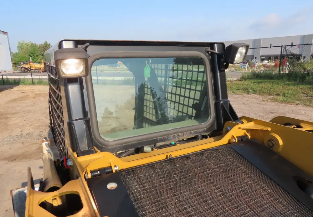2015 Caterpillar 247B3 tracked skid steer loader Cab 2 Speed A/C Aux Hyd Q/C
