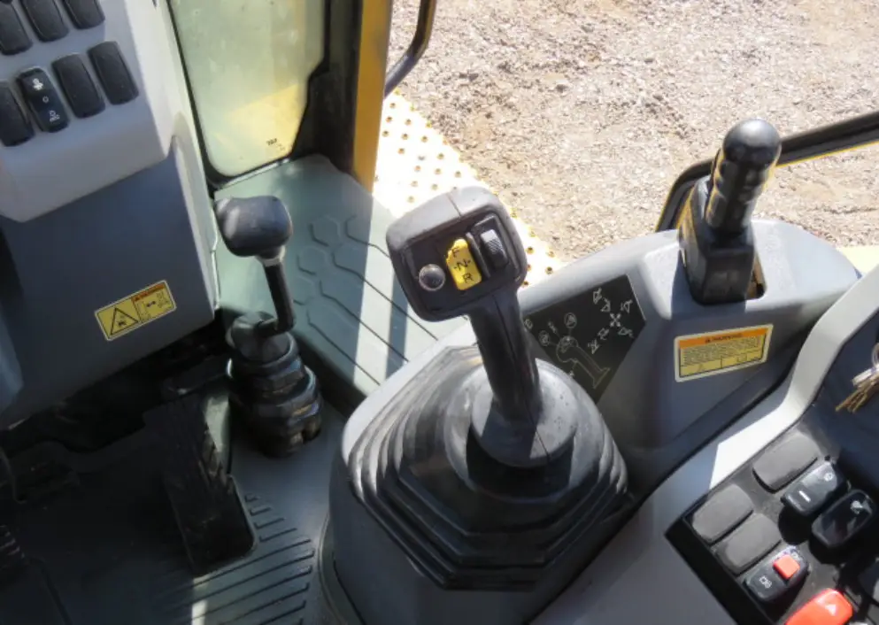 2017 Caterpillar 420F2 IT 4WD Backhoe Loader E-Stick Aux Hyd Q/C