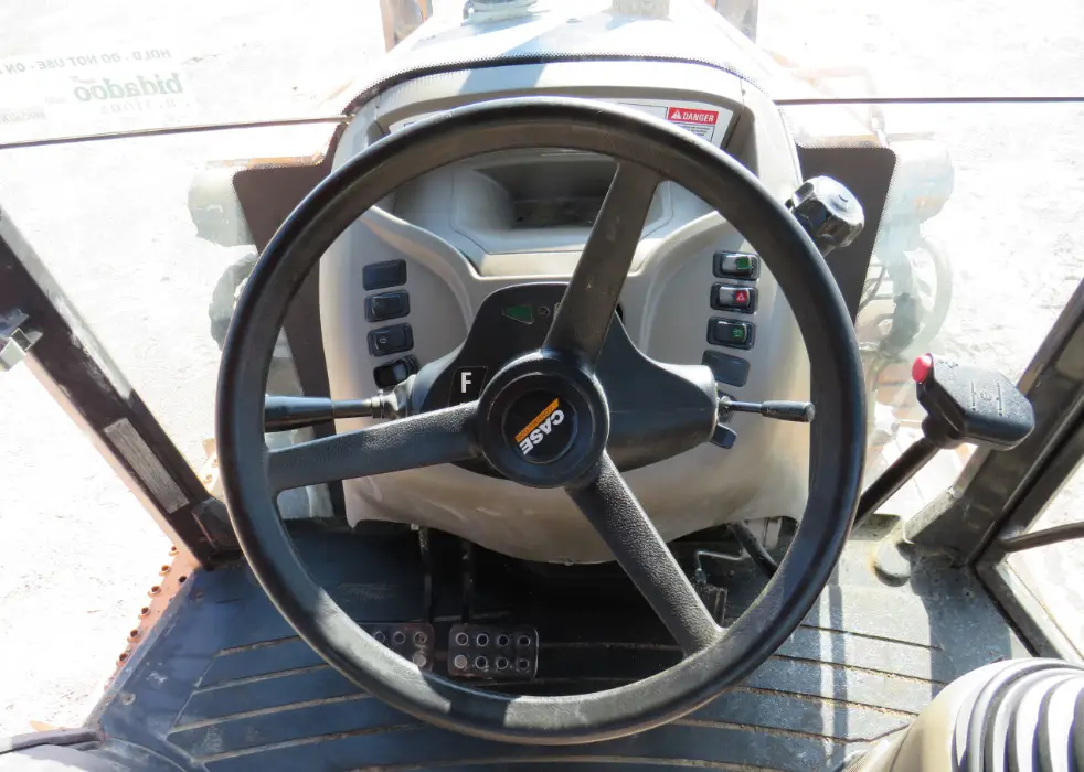 2016 Case 580 Super N 4WD Loader Backhoe Enclosed Bucket